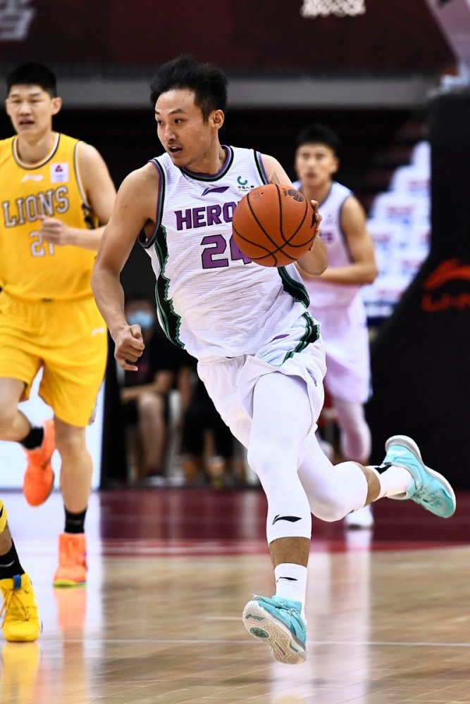 英雄联盟官网-关于山东男篮内部会议纪要流出：赛后强势反弹，欧篮联使命明确，数据趋势出现新变化的信息